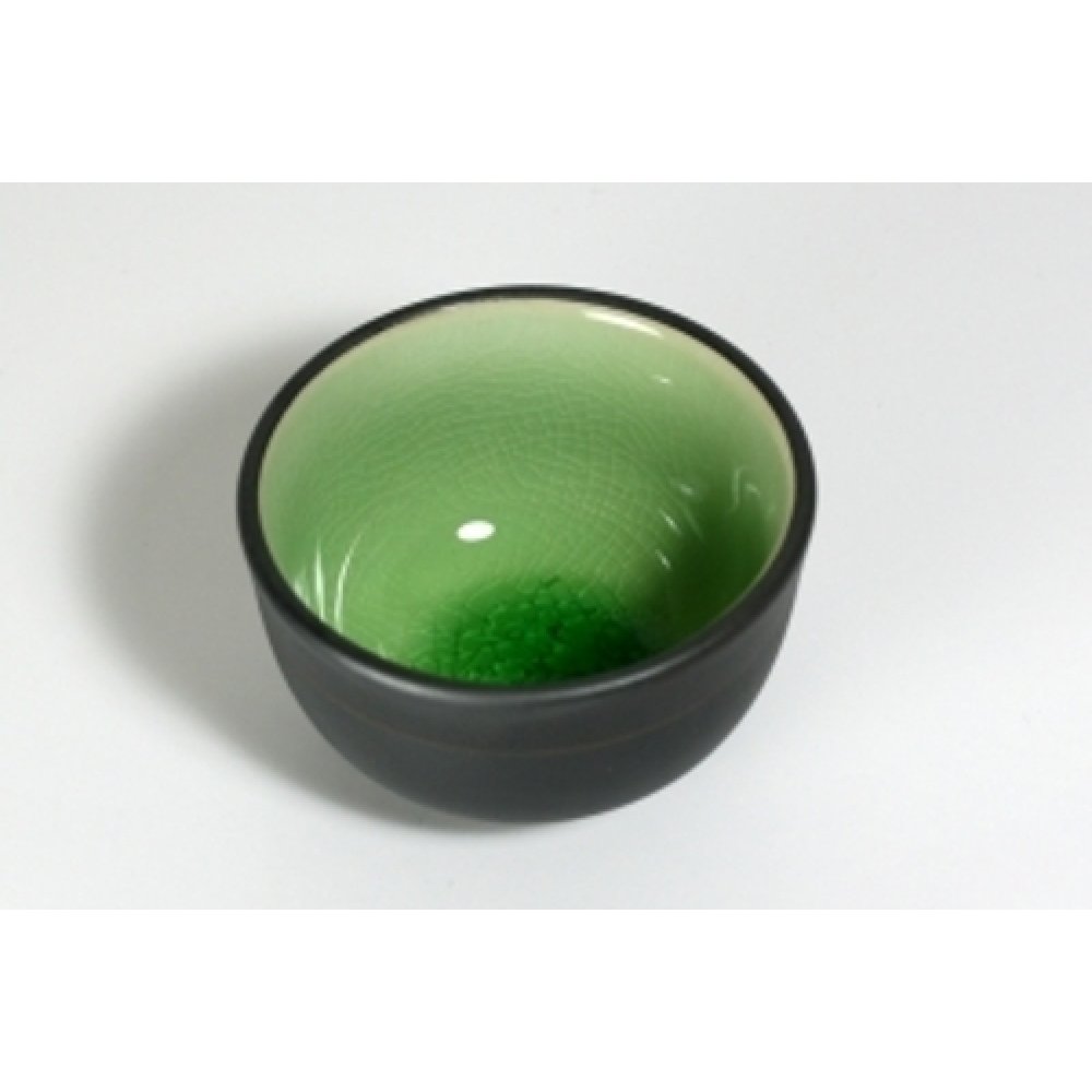 Cupa pentru Ceai lucrata manual Celadon Verde